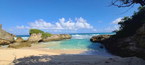 Anse-Bertrand Casa | Spacieux haut de villa proche plage