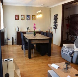Verdun Apartamento | Spacieux - LITERIE HAUT DE GAMME - Billard - Fléchette -TV 65" - Netflix - Amazon Prime- LIT KING SIZE - 4 chambres - Jeux enfants - Terrasse - Barbecue - Géré par Presta-Zen'Services- Chez Aline