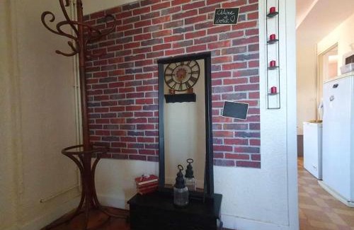 Verdun Apartamento | Spacieux - LITERIE HAUT DE GAMME - Billard - Fléchette -TV 65" - Netflix - Amazon Prime- LIT KING SIZE - 4 chambres - Jeux enfants - Terrasse - Barbecue - Géré par Presta-Zen'Services- Chez Aline