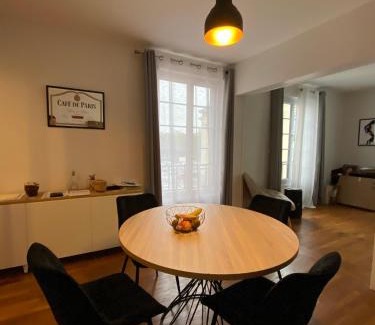 Haluchere - Perray Apartamento | Spacieux & Lumineux - centre Amiens avec Parking