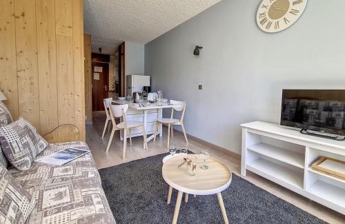 Meribel-Mottaret Apartamento | Spacieux studio rénové · Ski aux pieds · Balcon exposé sud - FR-1-688-43