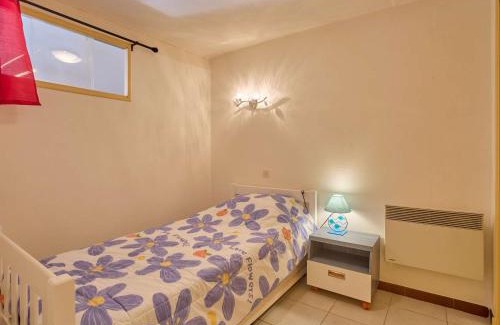 Barbotan-les-Thermes Apartamento | Spacieux T2 à Barbotan avec Parking et Wifi - FR-1-841-51