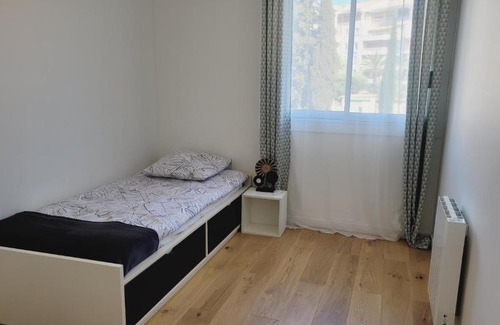 Hyeres City Centre Apartamento | Spacieux T4 rénové en plein cœur de Hyères idéal pour des vacances en famille