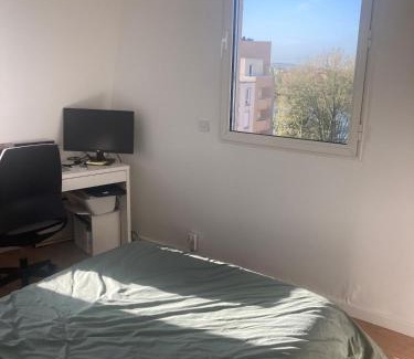 Ormetteau-Port Apartamento | Spacieux, Wi-Fi, à 2 min à pied du Lac de Créteil