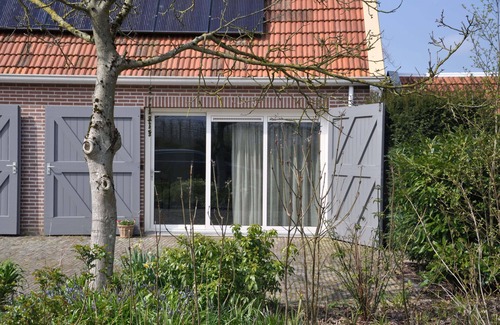 Nieuw- en Sint Joosland Apartamento | Spacious apartment with luxurious furnishings!