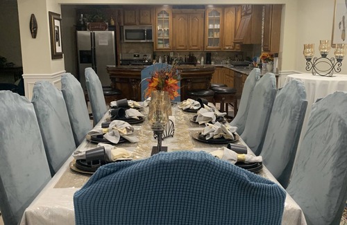 Lithonia Casa | Spacious 1,900sf 2bedroom 6bed apartment,family gathering nurses singles couples