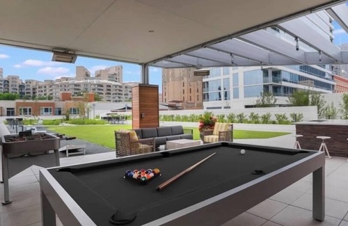 The Loop Apartamento | Spacious 1 bd sleeps 4 quiet and near Michigan Ave