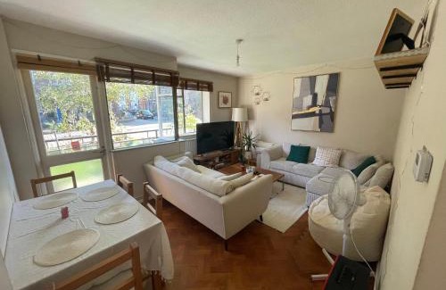 Vassall Apartamento | Spacious 1 bed flat in zone 2