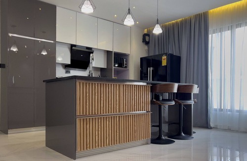 Santeo Casa | Spacious 1-bedroom home with WiFi, AC, Games, Patio & More