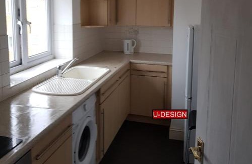 Luton Apartamento | Spacious 1 Bedroom - Luton and Dunstable Hospital