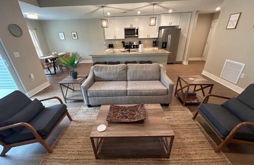 Williamsburg Casa | Spacious 10BR 10BA Combined Condos in Traverse City