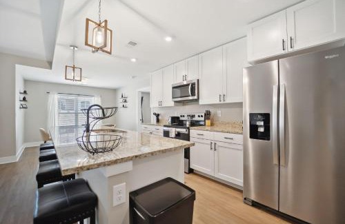 Williamsburg Casa | Spacious 10BR 10BA Combined Condos in Traverse City