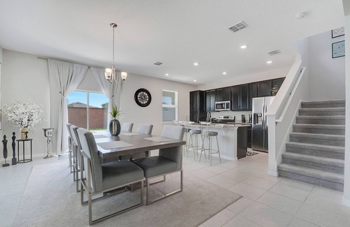 West Haven Casa | Spacious 12- Guest 4-bedroom Comfy Home Near Disney
