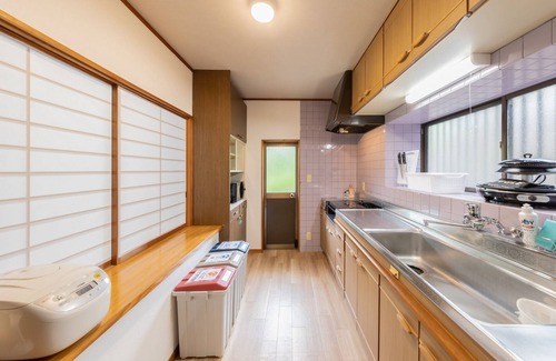 Izu Casa | Spacious 140m2 openair bath with 100 hot spring / Izu Shizuoka
