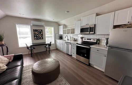 Hough Apartamento | Spacious 1bd/1bt downtown apartment next to the park