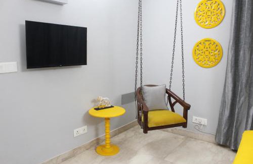 Greater Kailash Apartamento | Spacious 1BHK Suite Prime Location w/2 baths (12)