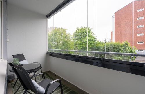 Jyvaskyla Apartamento | Spacious 1BR Downtown Apartment with Private Balcony