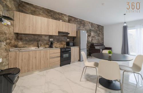 Tarxien Apartamento | Spacious, 1BR home with comfortable bed in Tarxien