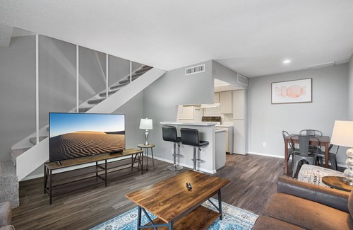 North University Apartamento | Spacious 1BR in Hydepark Austin 3932