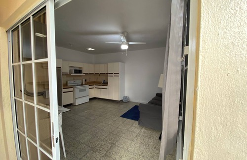 Sabana Abajo Apartamento | Spacious 1BR Studio Getaway Near to Beach and Airport