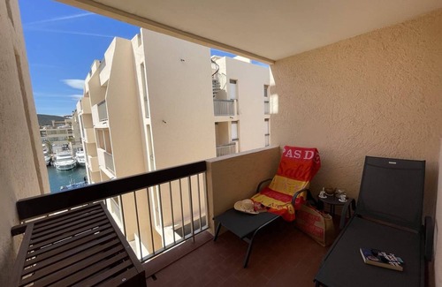 La Faviere Apartamento | AMPLIO APARTAMENTO DE 2 DORMITORIOS, VISTA DEL HONOR DOCK