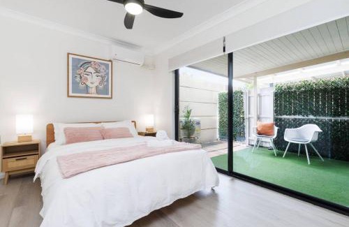 South Brisbane Apartamento | Spacious 2 Bed/2 Bath Garden Apartment Aircon