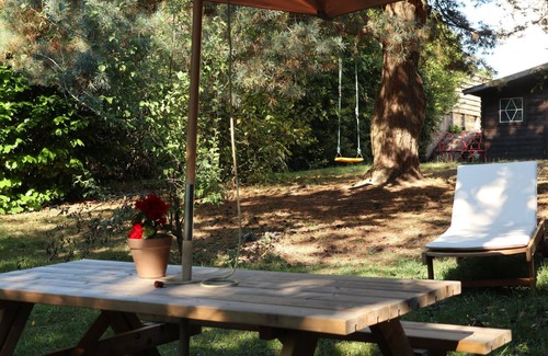 Chantraine Cabaña | Apartamento encantador con jardín, cerca del centro de la ciudad y bien comunicado.