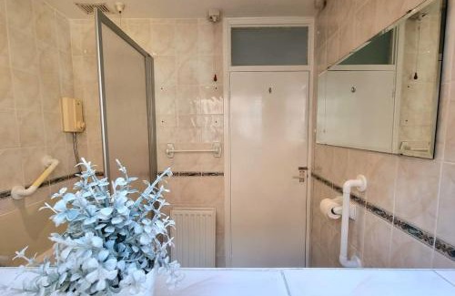 Highlands Casa | Spacious 2 Bed Bungalow
