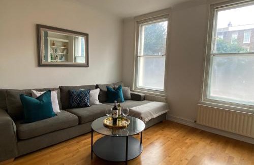 Oval Apartamento | Spacious 2-bed flat with garden, 3 minutes walk from Oval tube station