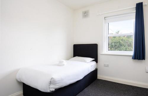 Dublin Apartamento | Spacious 2 Bed House - 20 Min Bus To City Center
