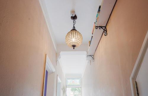 North Kensington Apartamento | Spacious 2 Bed Near Westfield