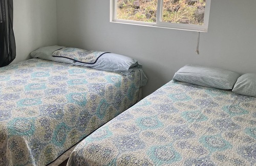 Keaau Casa | Spacious 2 bedroom 1 bath house! Close to Maku’u Farmers Market