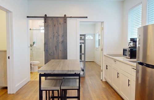North End Apartamento | Spacious 2-Bedroom, 2-Bath Apartment