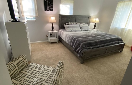 Edgemoor Condominio | spacious 2 bedroom, 2 bathroom condo