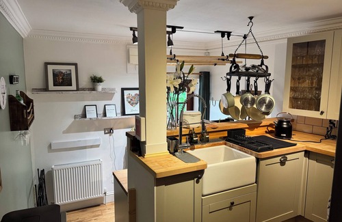 Colinton Apartamento | Spacious 2-bedroom apartment in Spylaw Park