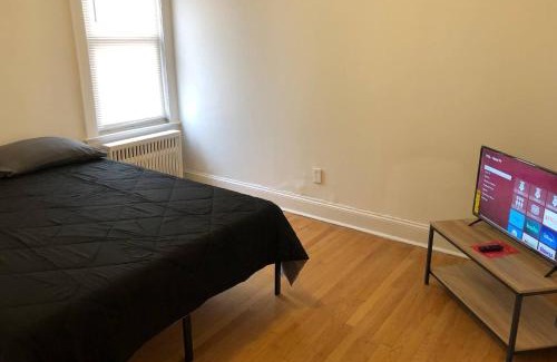 Paterson Apartamento | Spacious 2 bedroom apartment with 1 bathroom and private street entrance