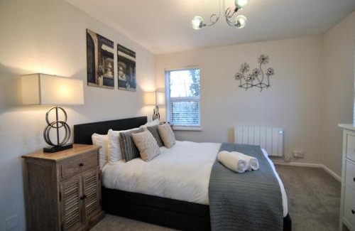Windsor Apartamento | Spacious 2-Bedroom Apartments in Windsor CH