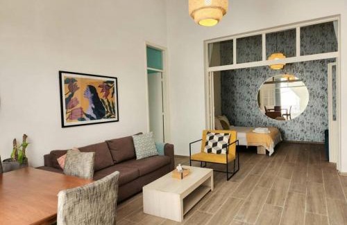 Beirut Apartamento | Spacious 2 Bedroom Apt In Mar Mikhael