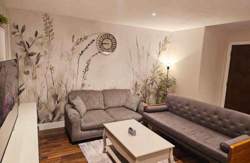 Edgware Apartamento | Spacious 2-bedroom Flat, Edgware London