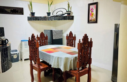 Vigan Casa | Spacious 2-bedroom house near Baluarte in Vigan City