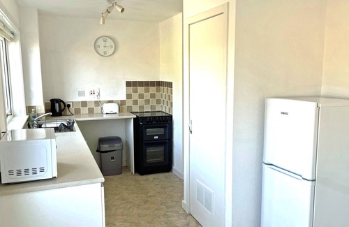 Cullen Casa | Spacious 2 Bedroom Home in Picturesque Cullen.