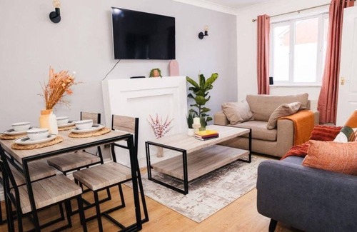 Haydock Casa | Spacious 2 Bedroom in Haydock