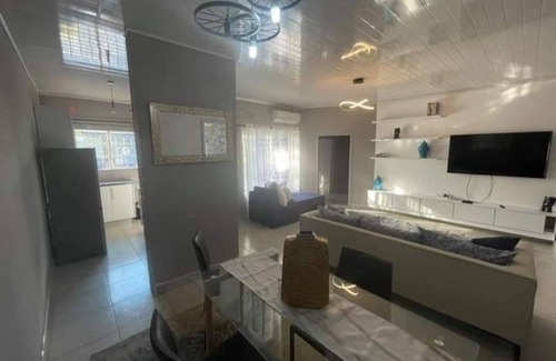 Lusaka Apartamento | Spacious 2 Bedroomed Semi-detached Fully Furnished Apartment