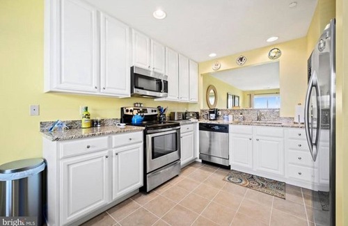 Ocean View Condominio | Spacious 2 BR/2 Bath Condo w pool, golf near Bethany Beach