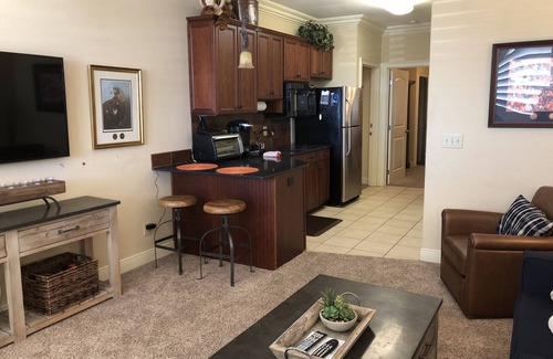 Auburn Condominio | Spacious 2 BR Condo a pocos bloques desde el estadio - Reserva ahora para Camp War Eagle!