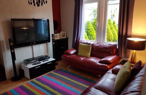 Inverness Casa | Spacious 2 double bedrooms house for a relaxing stay.