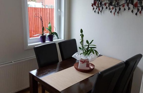 Inverness Casa | Spacious 2 double bedrooms house for a relaxing stay.