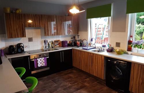 Inverness Casa | Spacious 2 double bedrooms house for a relaxing stay.