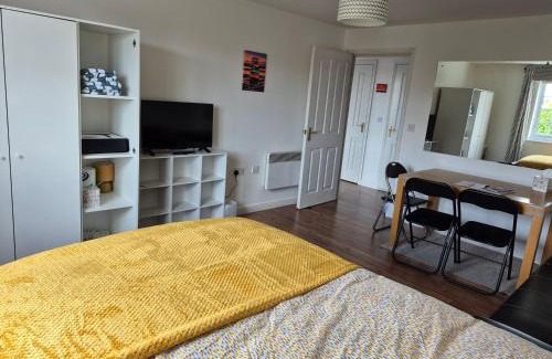 Durham Apartamento | Spacious 2 double beds home Durham free parking