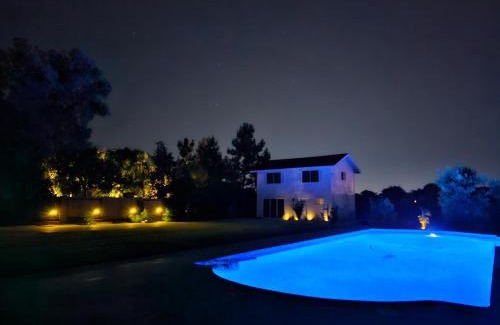Rosedale Casa | Spacious 2 story 1 bedroom home with pool